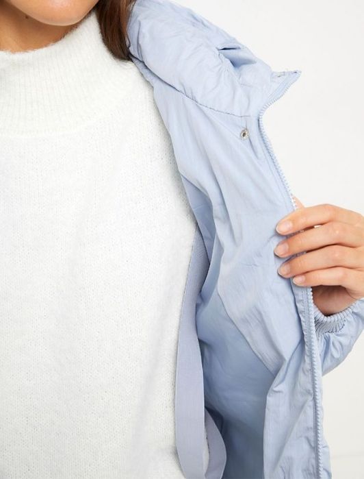 Ново зимно яке LCWaikiki