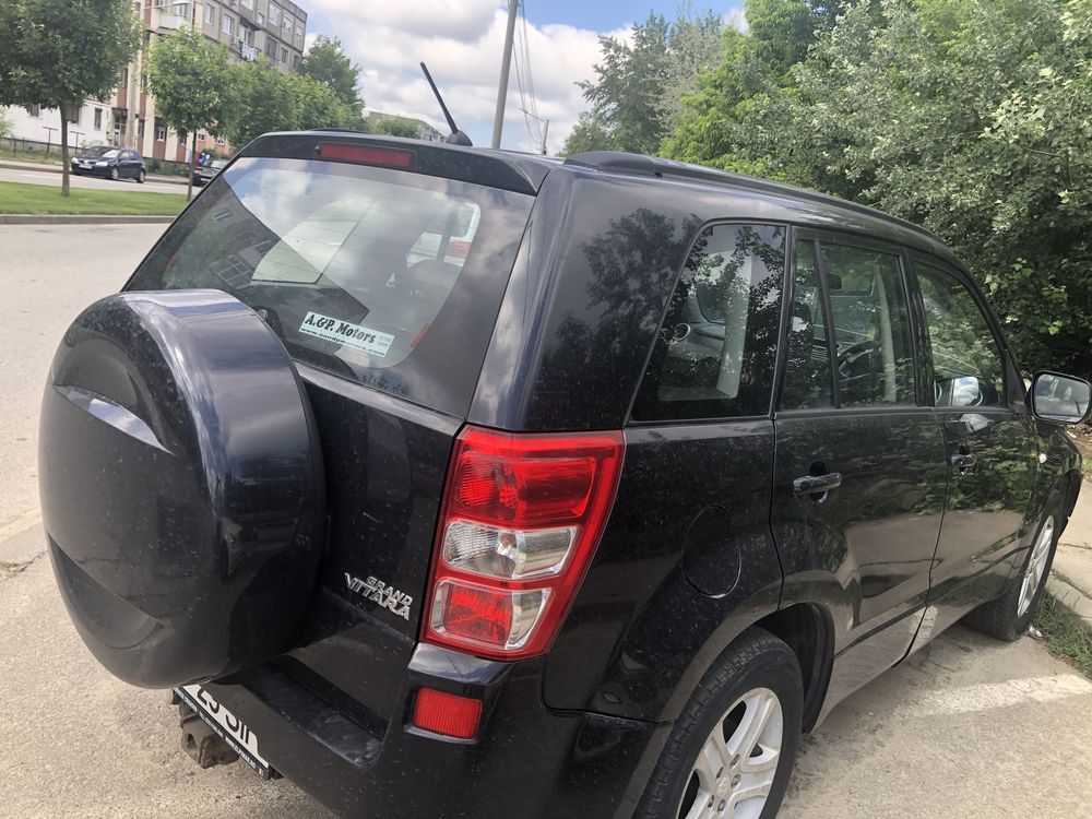 Dezmembrez suzuki grand vitara