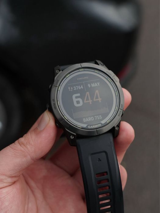 Garmin Enduro 2 в идеальном состоянии