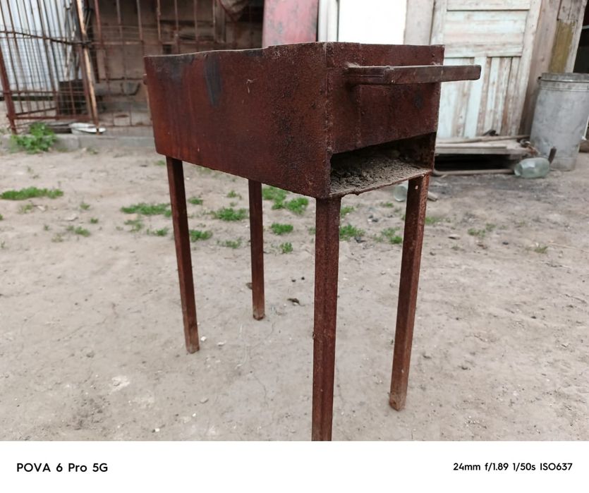 Мангал забирать восточные правые 8дачи