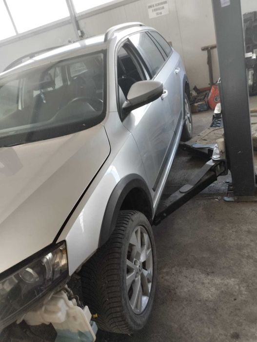 Dezmembrez skoda octavia scout DSG-RBQ  culoare LA7W cod motor CUNA
