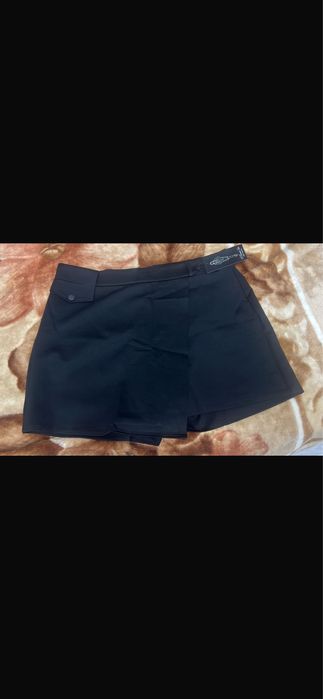 Продам юбка шорты 60 размер