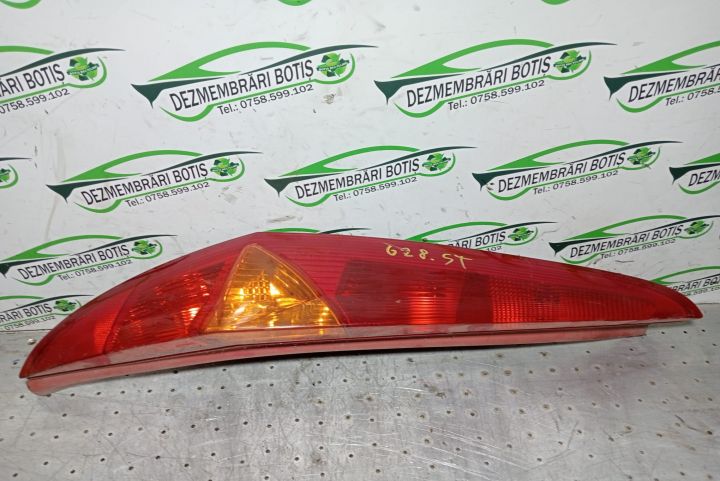 Lampa / Tripla stop stanga pe hayon Fiat Punto a 2-a generatie