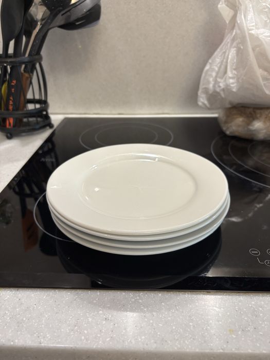 Набор посуды для дома