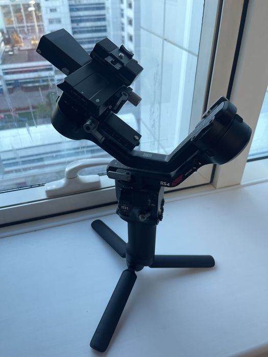 Продаю Ronin DJI RS4