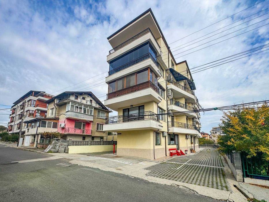 Уютно студио без такса поддръжка в квартал Сарафово, Бургас