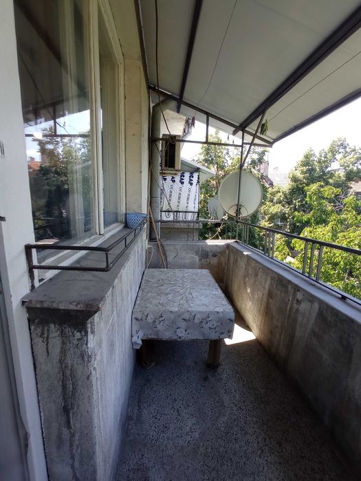 Стая под наем за студентки, център до ПУ. От собственик!