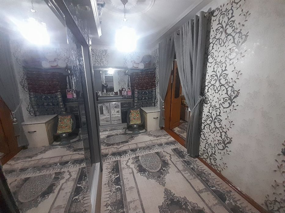 Не агенство Продается кавртира в раене азиз базар