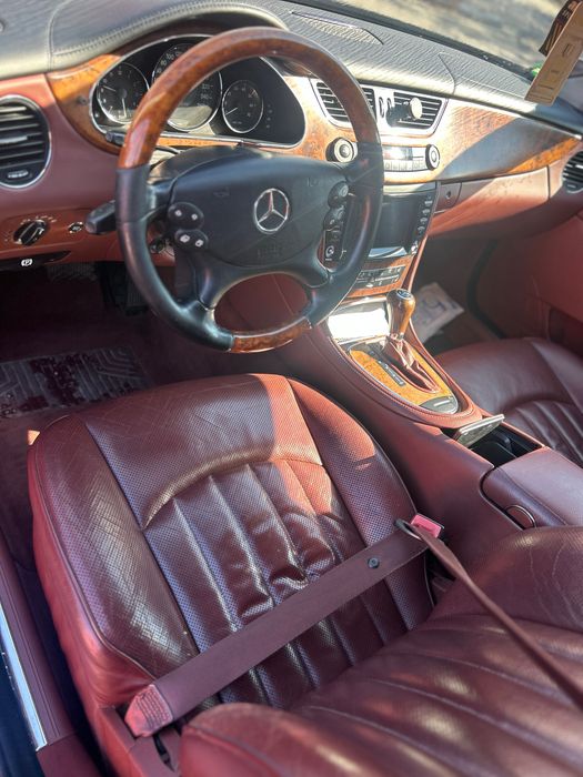 Vand Sau Schimb Mercedes CLS