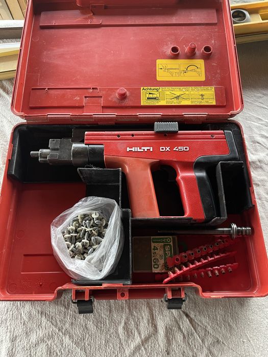 Инструменти гайковерт