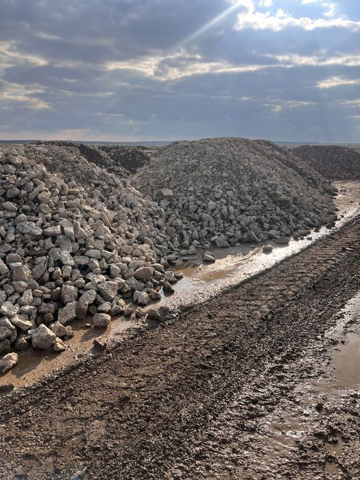 Vand Beton Concasat , Frezat de asfalt si PAMANT Negru