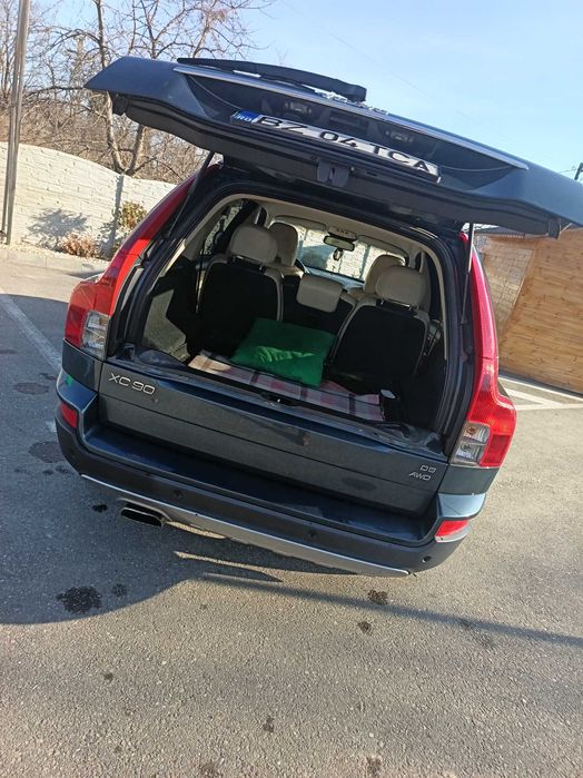 Vând Volvo xc 90