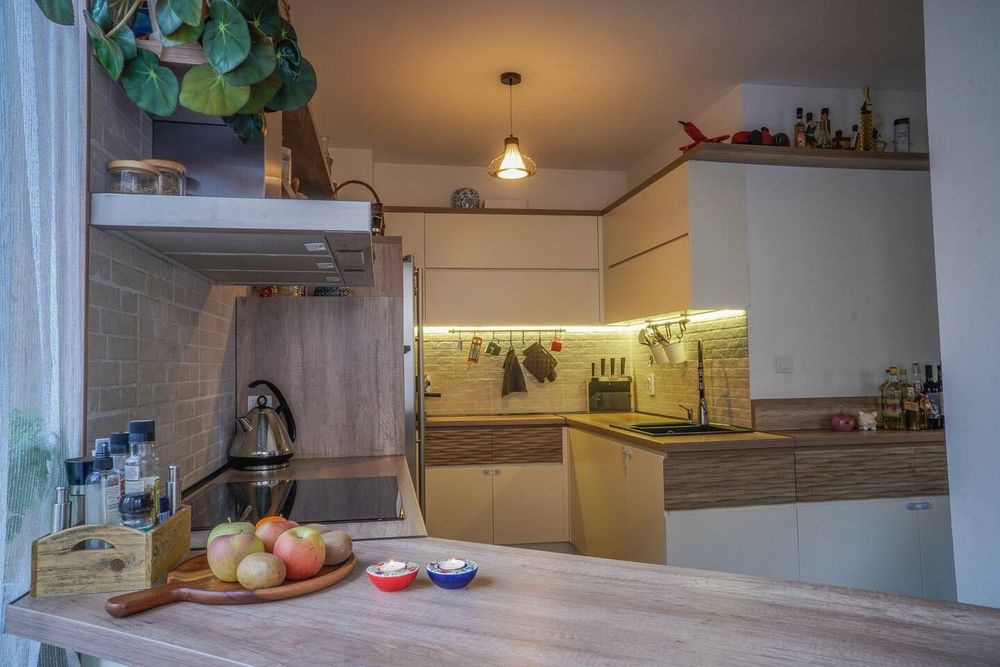 Дава се под наем Тристаен апартамент в ж.Южен парк - 104 кв.м за 1450 € - Снимка #7