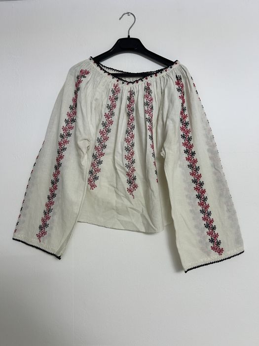 Ie traditionala ARGES