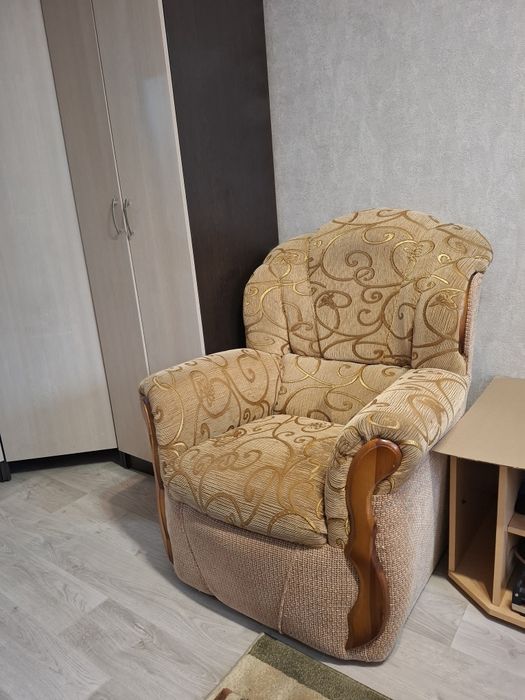 Отдам кресло даром!