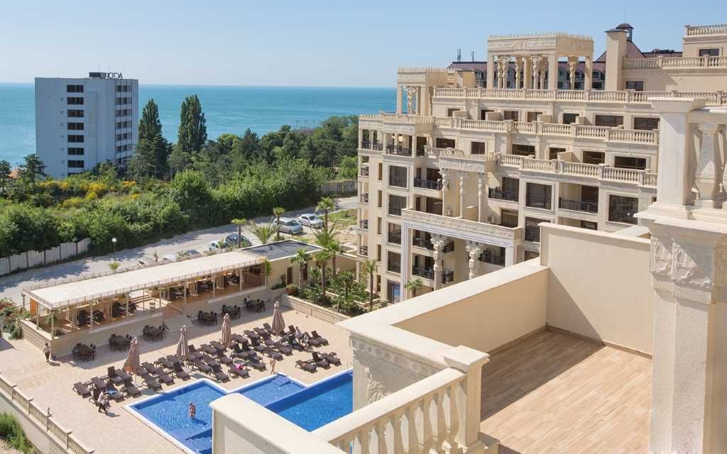 Продава се Тристаен апартамент в к.к. Златни пясъци - 97 кв.м за 2176 €/кв.м - Снимка #17