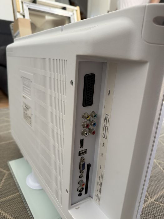 Televizor prosonic 65 cm