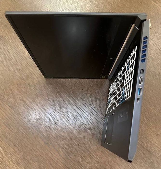 Acer Predator helios 300 HP(317-55)