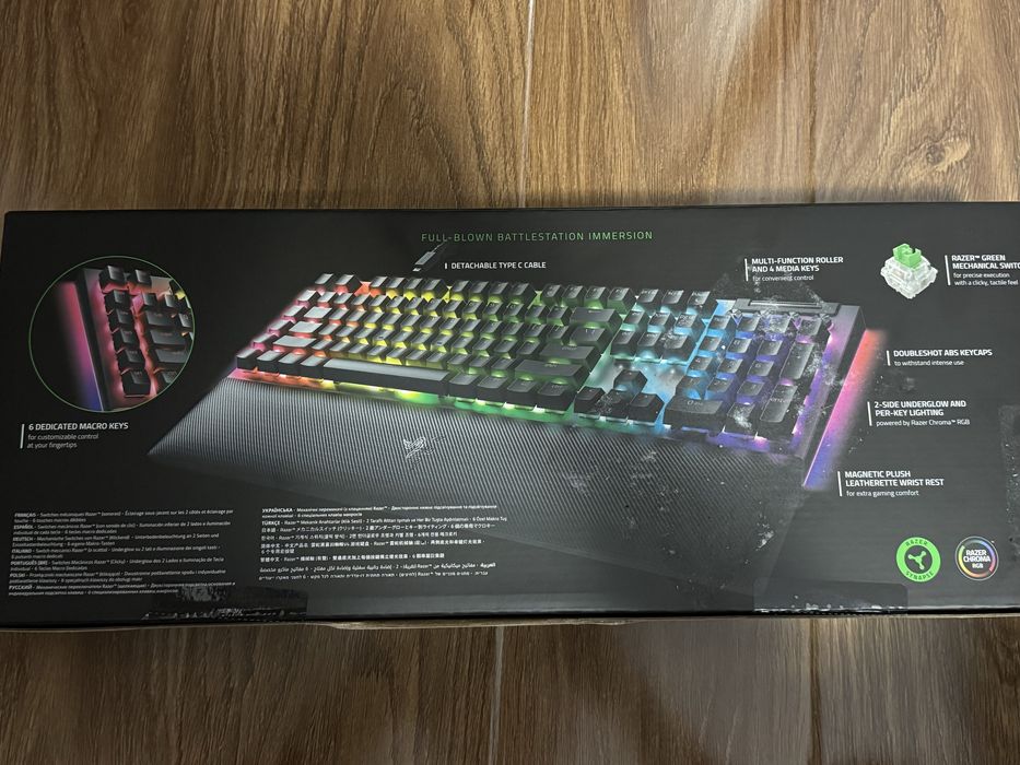 Tastatura mecanica razer blackwidow v4 SIGILATA
