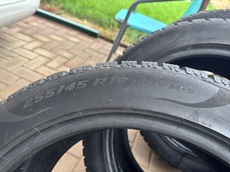 255 45 r19 Pirelli Pzero iarna
