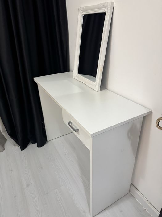 Masă machiaj /birou