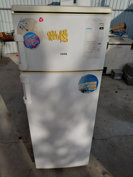 Холодильник Вестел рабочая хорошо работает Доставка есть