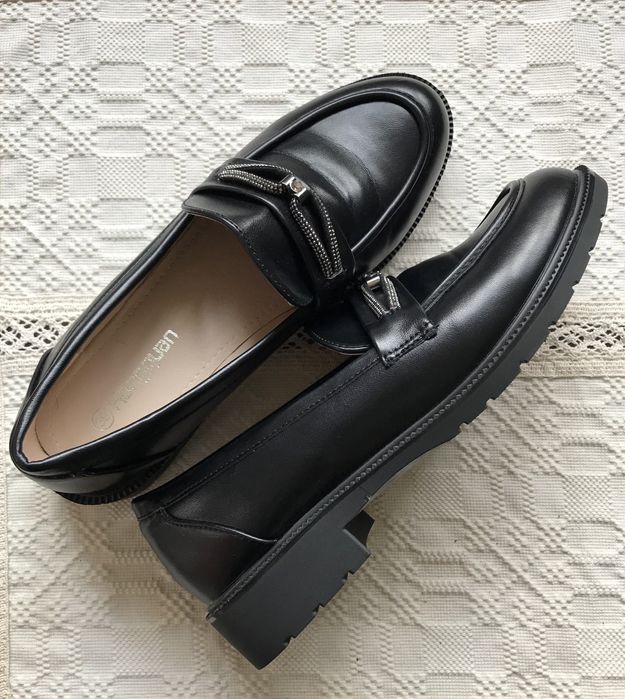 Pantofi de dama negri
