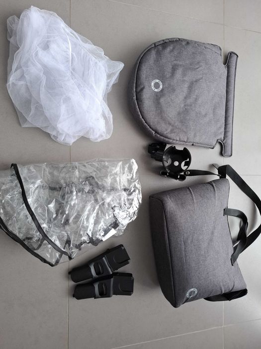 Carut MaxiCosi Zelia S 3 in 1