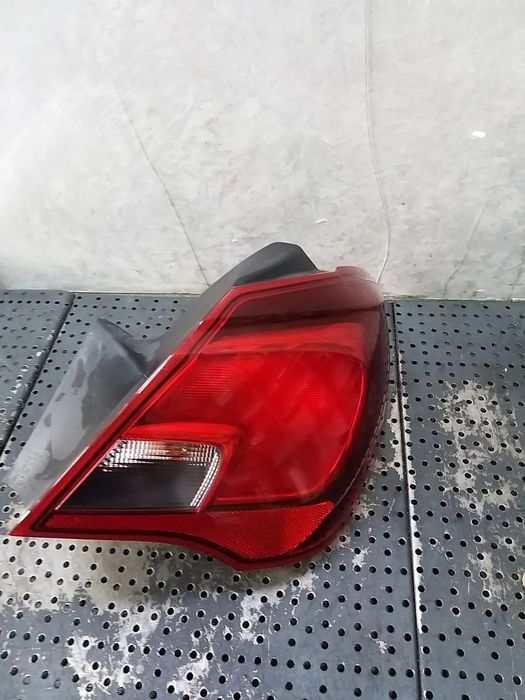 Stop tripla lampa dreapta opel corsa e x15 39012622 460034366