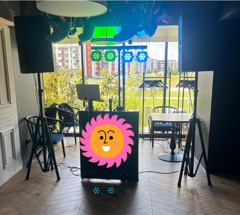 Set 2 Boxe JBL PRX715, cu huse si suporti