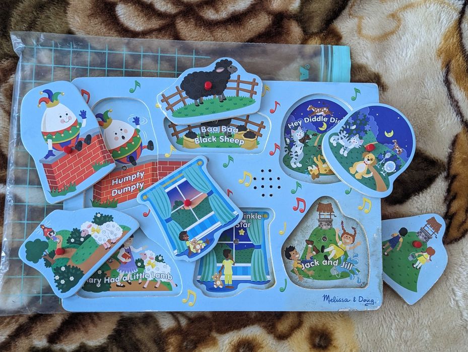 Музикален пъзел с песнички Melissa&Doug