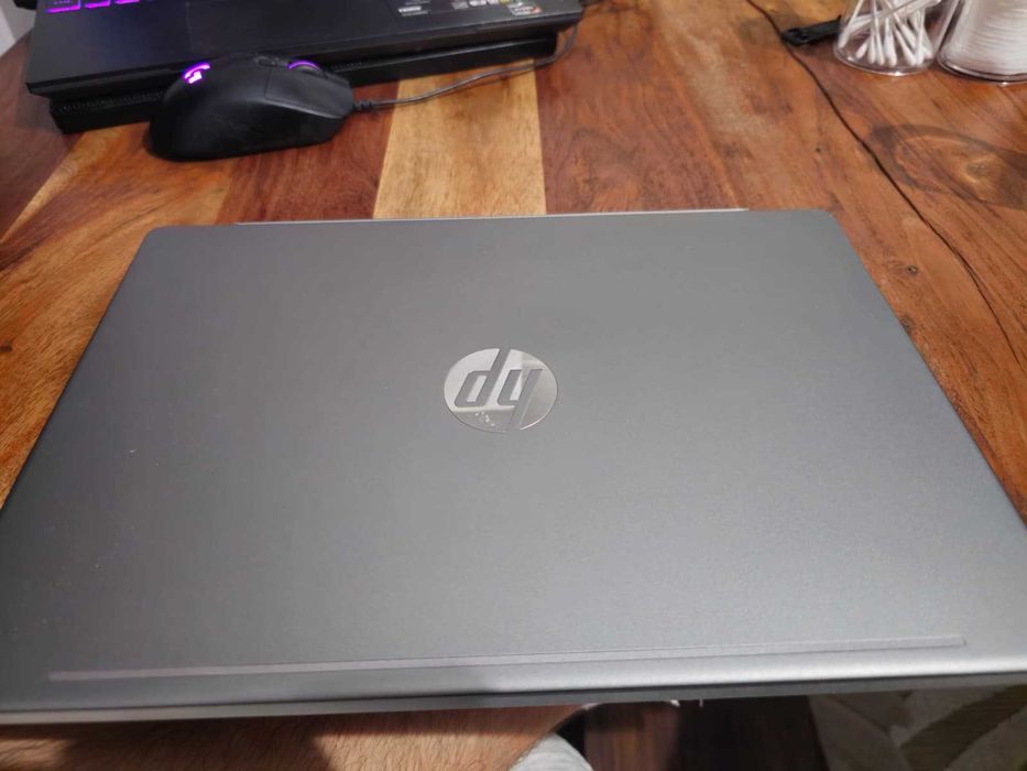 Laptop HP Pavilion 14 ce3021nq – Intel i7, 8GB RAM, SSD 512GB, Full HD