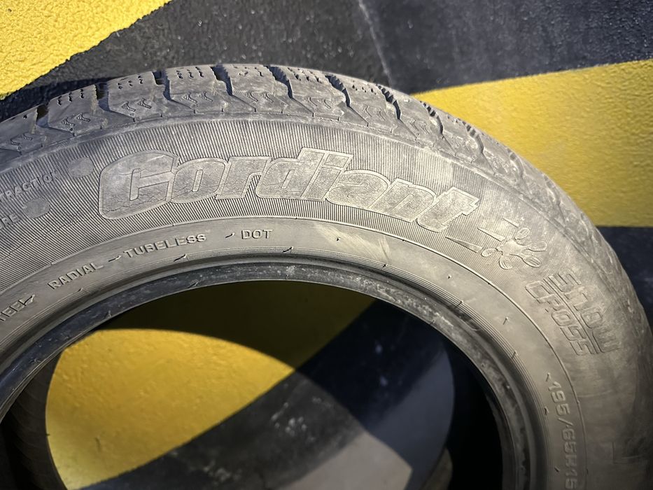 Шина R15 195/65 4шт