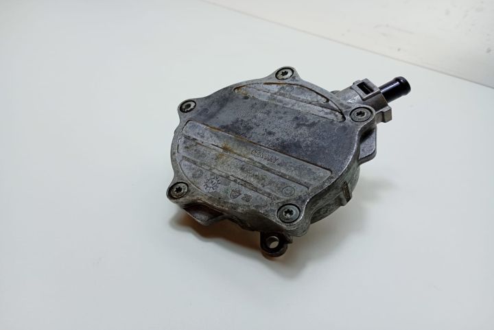 Pompa vacuum 3.0 / 3.2 fsi 06E145100M Audi A6 4F/C6 (facelift) seria