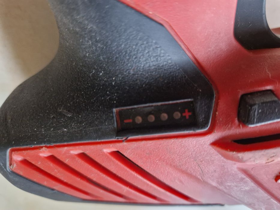 Milwaukee C 12 HZ - fierastrau