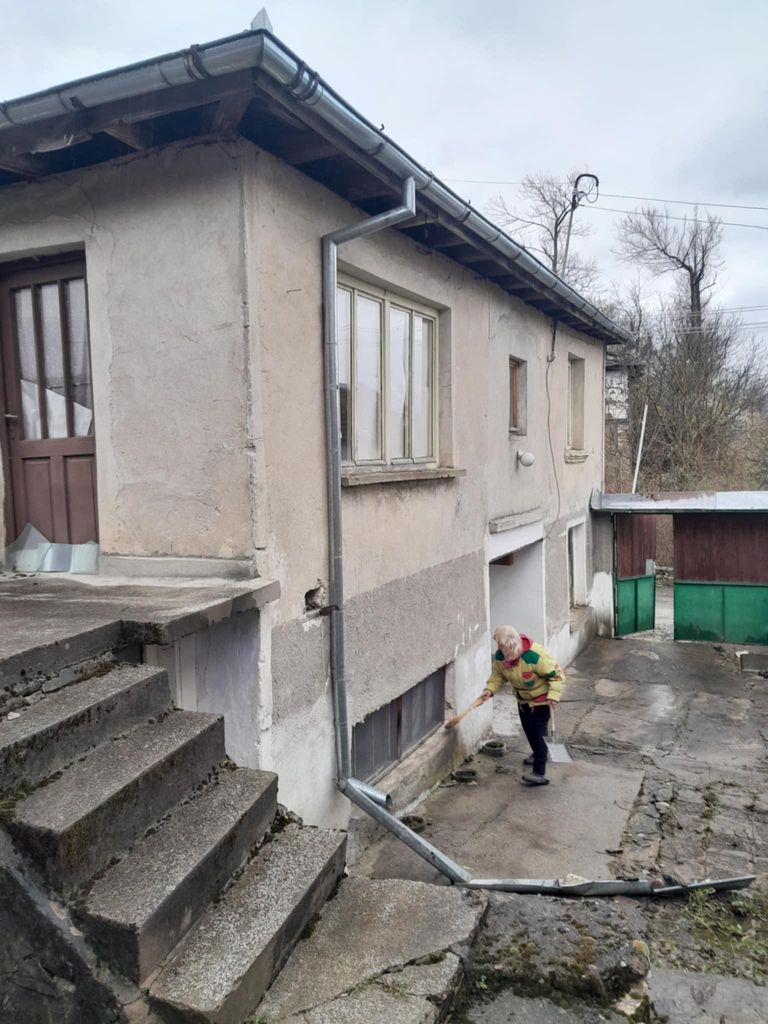 Продава се Къща в с. Беден, Област Смолян - 90 кв.м за 556 €/кв.м - Снимка #3