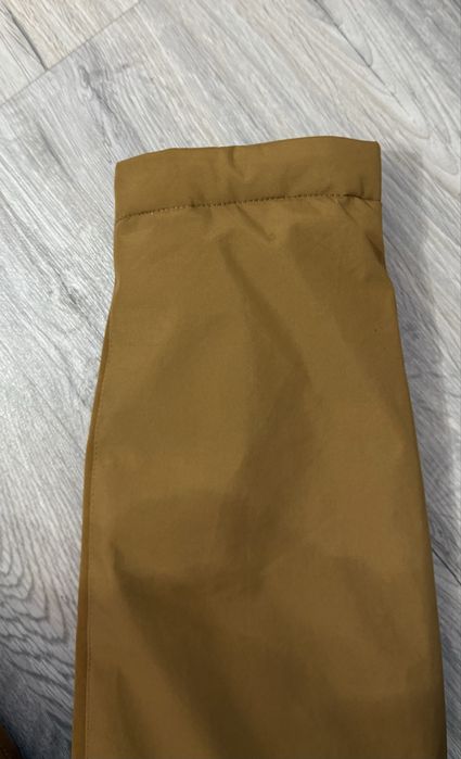 Geaca iarna FredMello,bej marimea XL,noua(este in realitate M/L)