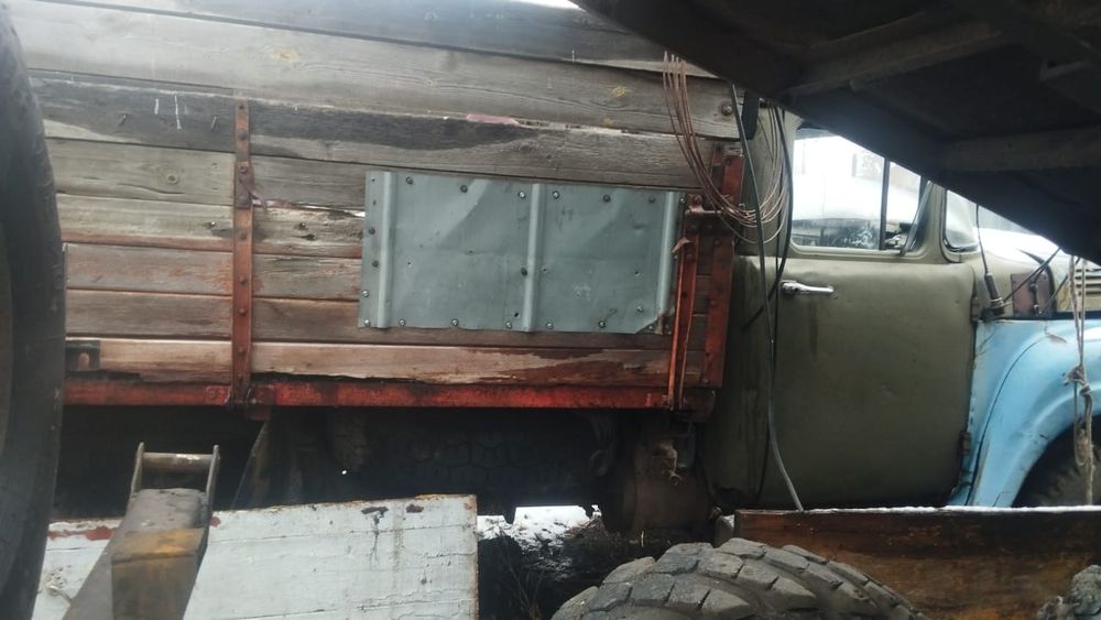 Продам ЗИЛ 130 колхозник или обмен на скот