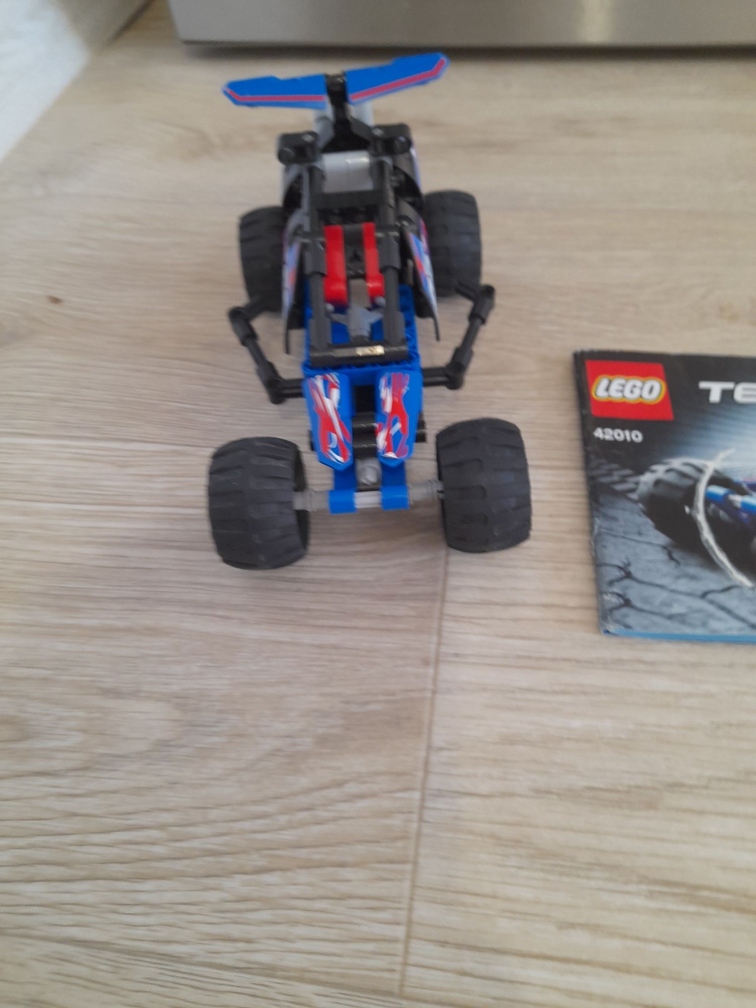 Vand lego tehnic 42010