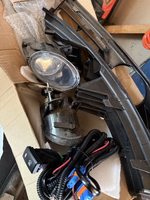 Халогенни за пасат 6 комплект нови