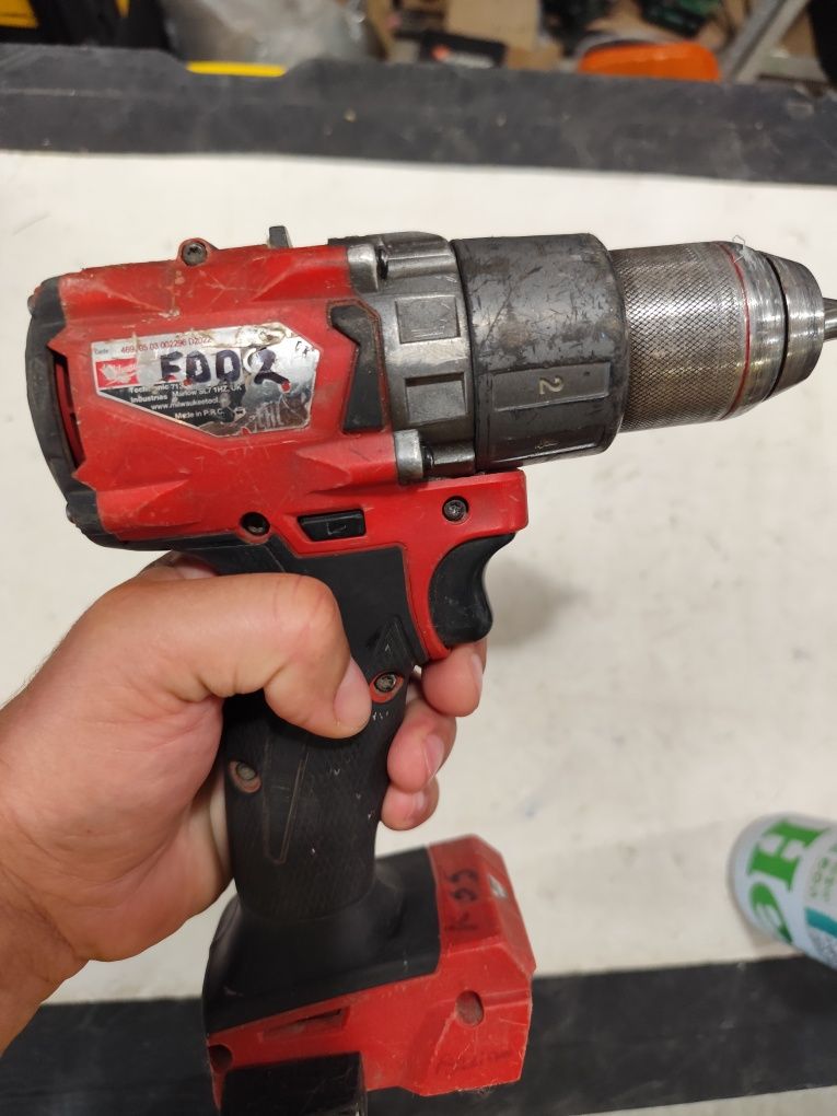 Безчетков акумулаторен винтоверт Милуоки Milwaukee M18 FDD2 135nm