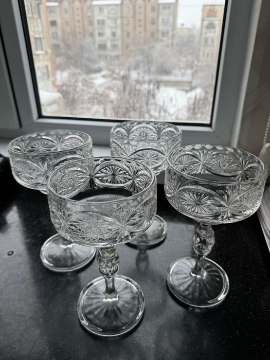 Конфетница(сахарница(