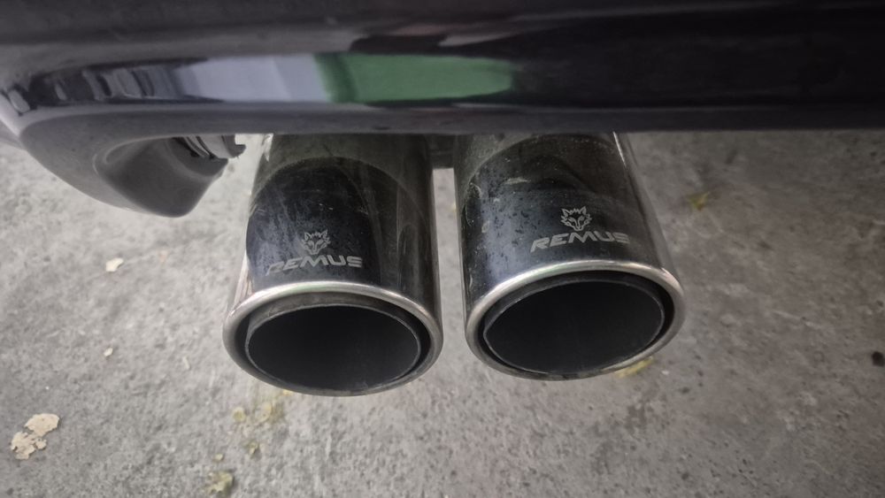 Продам глушитель бмв е39