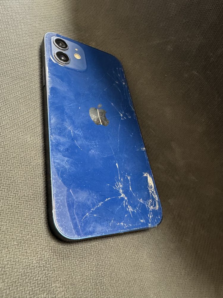 iPhone 12 128gb - с дефект