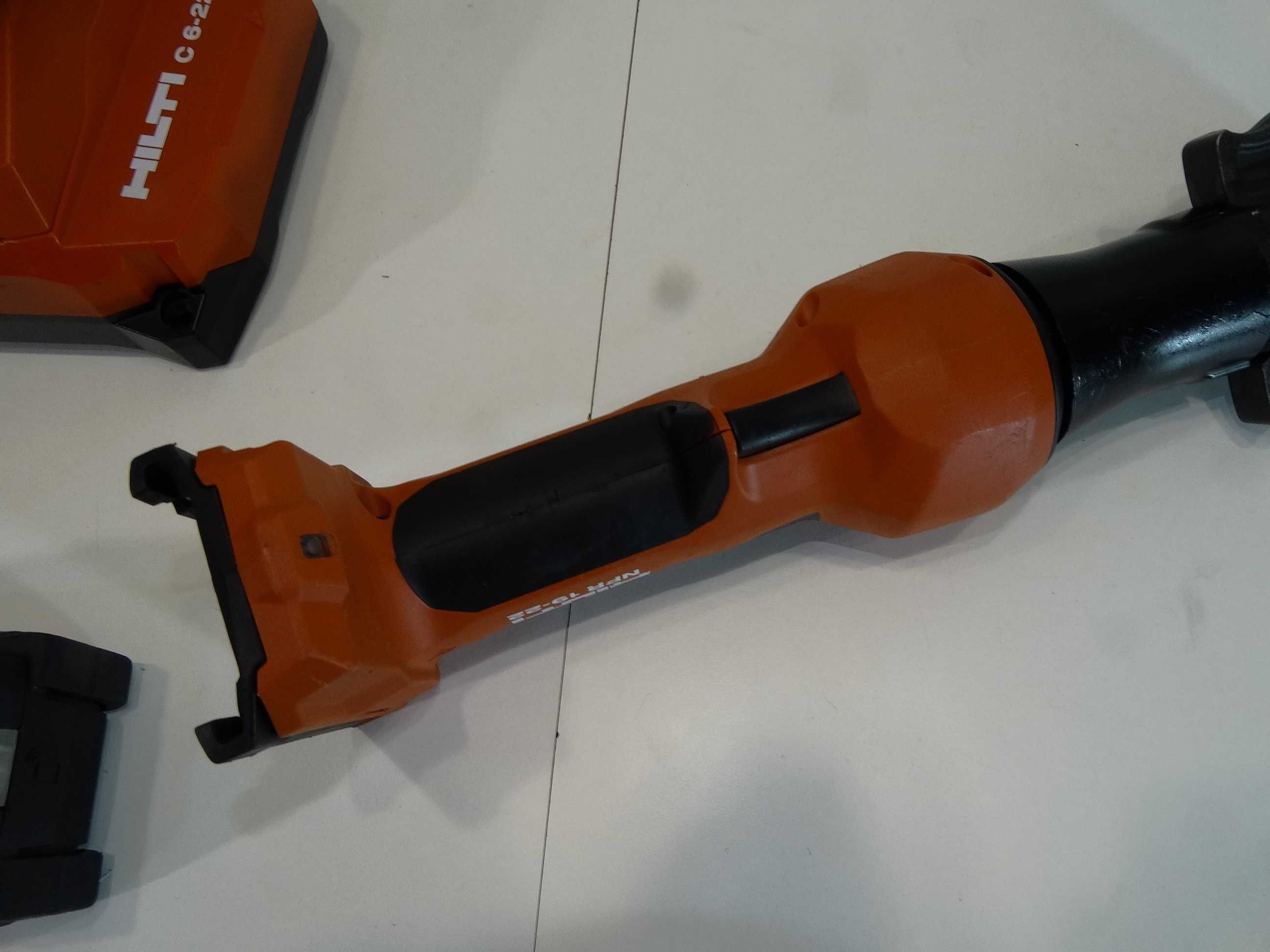 2023 - Hilti NPR 19 - 22 / Nuron - Мини преса за фитинги - 19 KN
