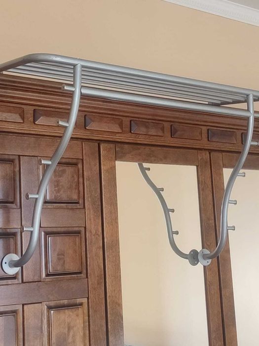 Вешалка в прихожую