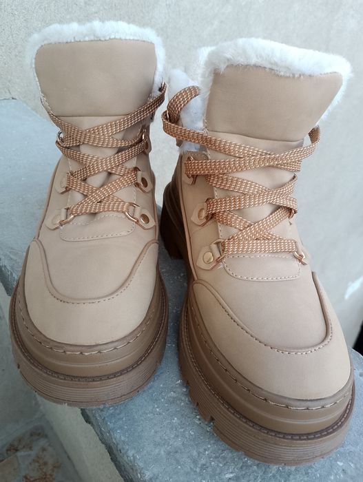 Catwalk женски боти 40 номер