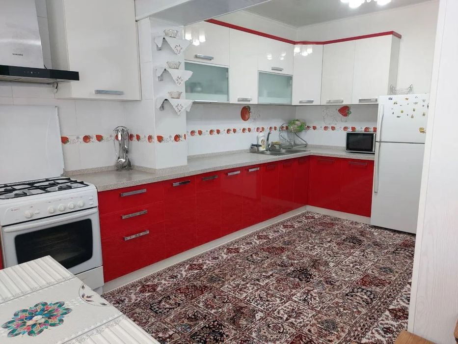 Квартира 4/2/4
Юнусабад 19 квартал