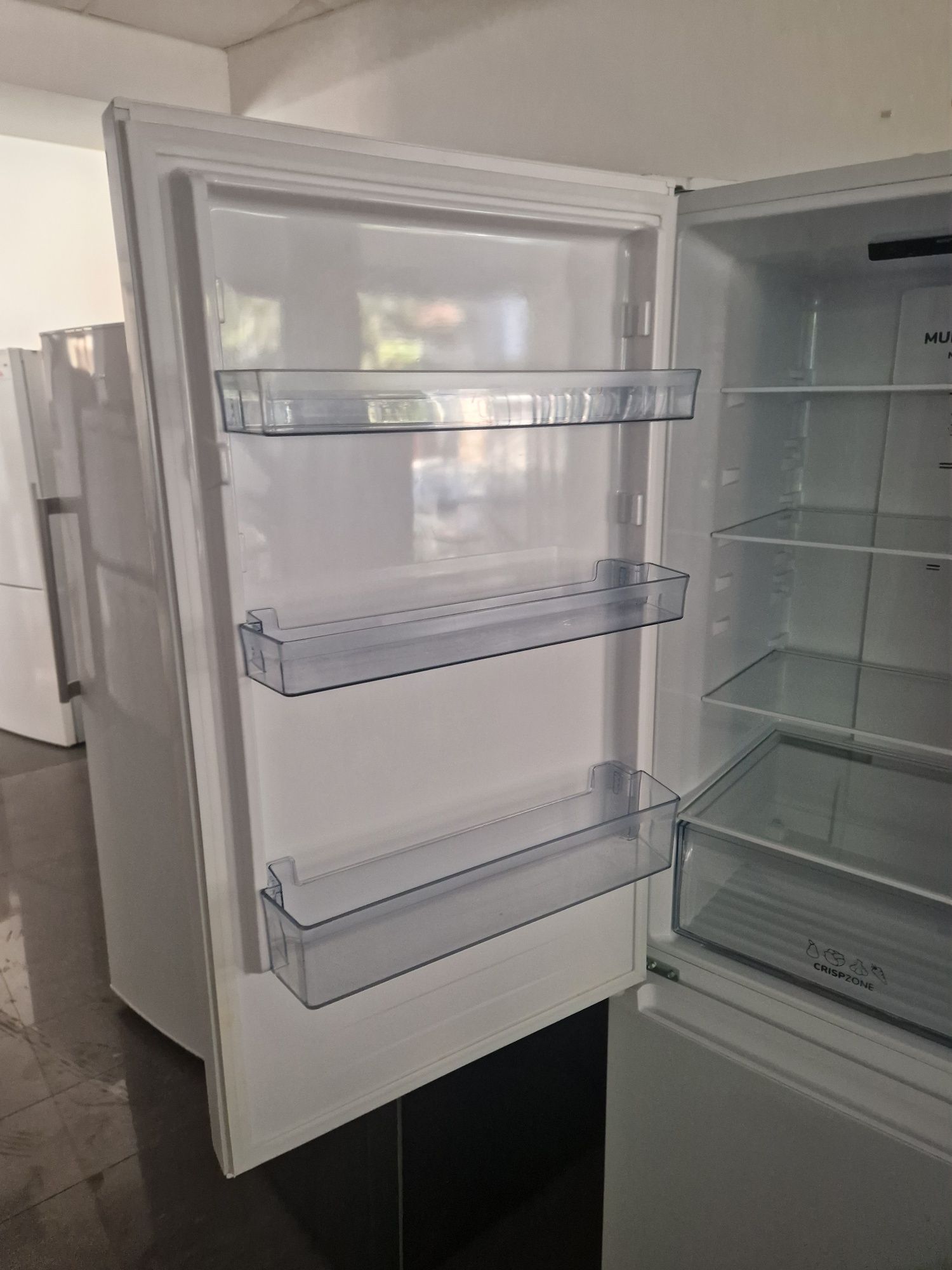 Хладилник с фризер Gorenje A++ No Frost