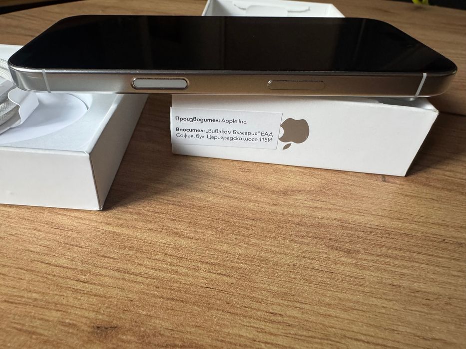 iPhone 16 pro с гаранция